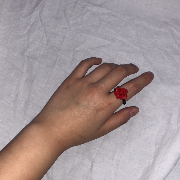 2 for $30 Elastic Beaded Rose Ring - Picture 3 of 3